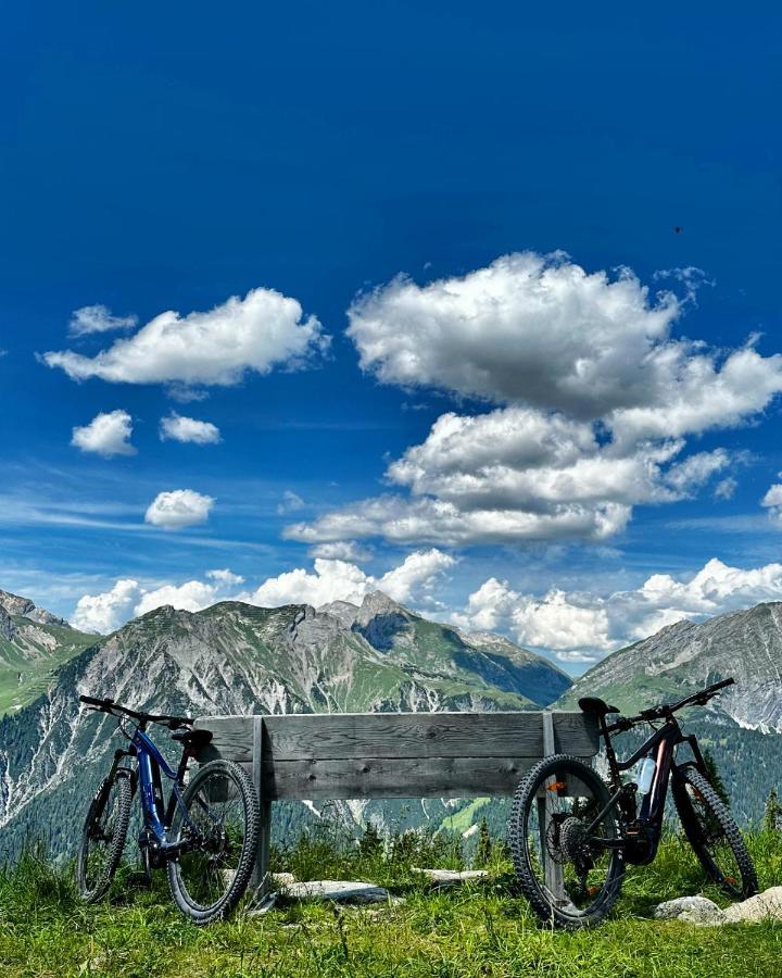Haus St. Martin Ξενοδοχείο Kloesterle am Arlberg Εξωτερικό φωτογραφία